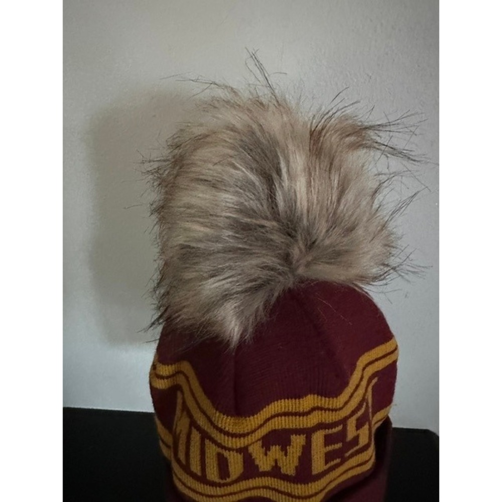 Midwest Knit Beanie Burgundy Gold Pom Pom Cuffed Winter Hat Crown Patch - Picture 4 of 5